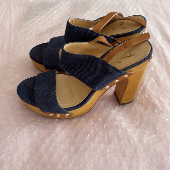 Vince camuto heels - jeans style - Picture 2 of 5